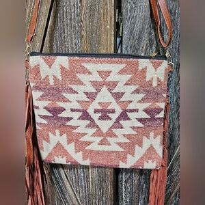 NWT Brown Aztec Patterned Crossbody/Wristlet Bag - Brown and Cream